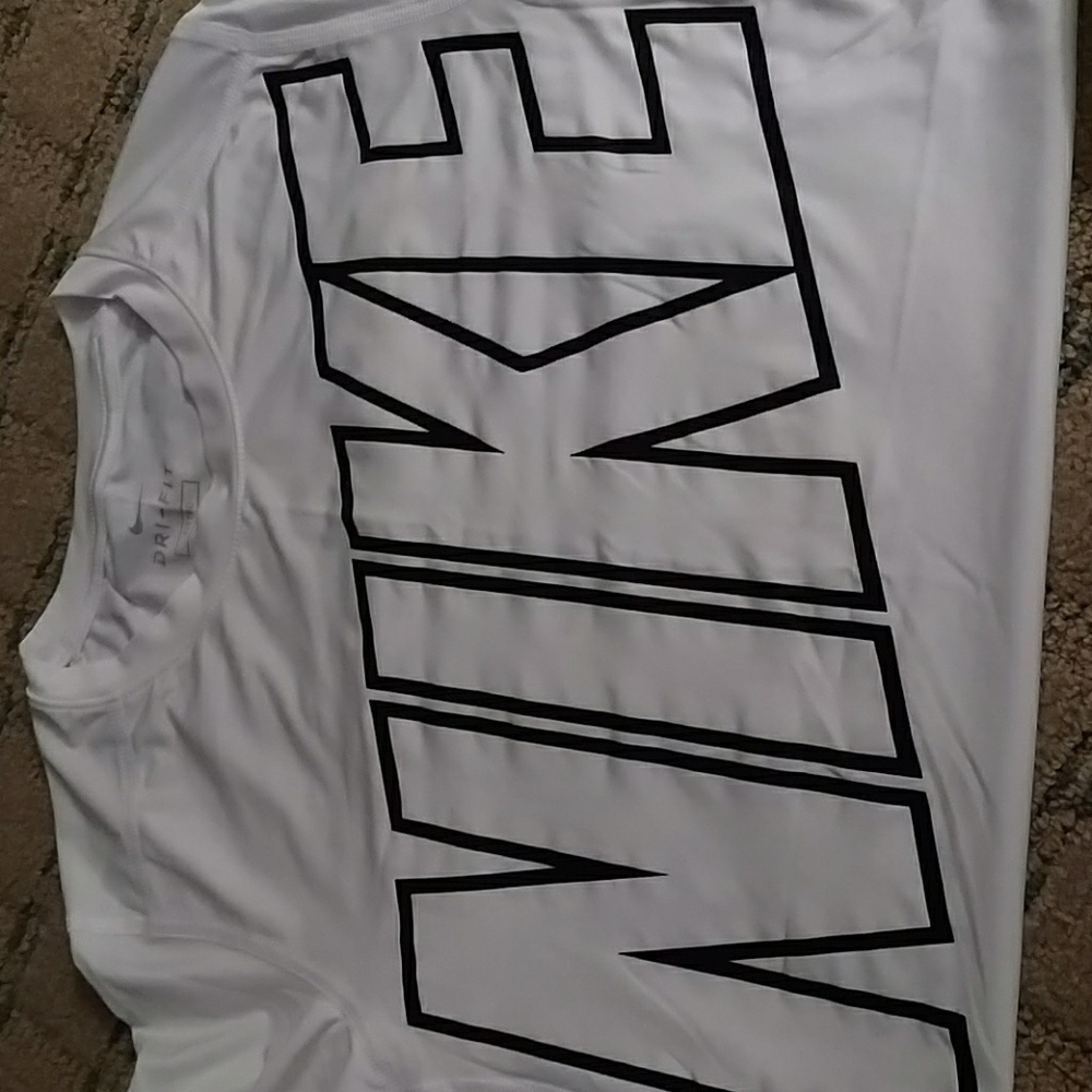 Nike Dri-fit Youth Large